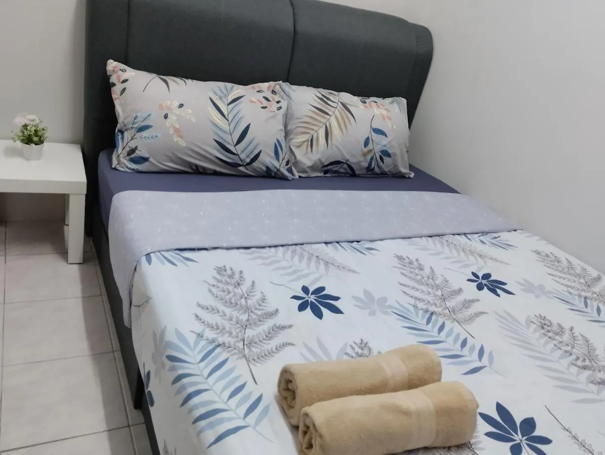 Muslim Homestay Haziqah Subang Bestari Kampong Paya Jaras Dalam Malaysia