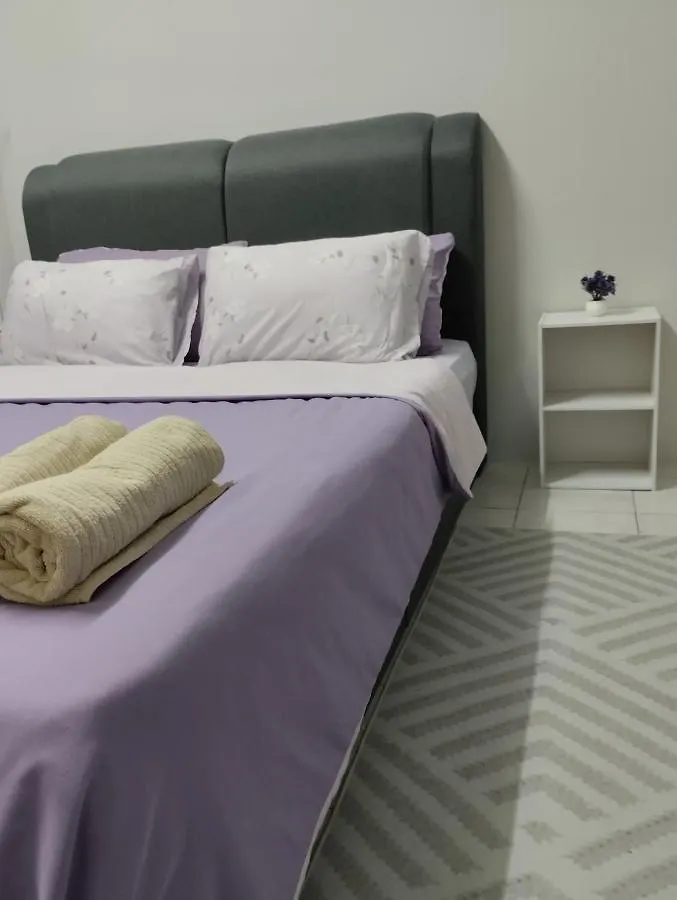 Muslim Homestay Haziqah Subang Bestari Kampong Paya Jaras Dalam